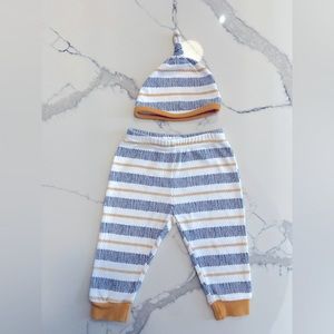 Baby bottoms & hat